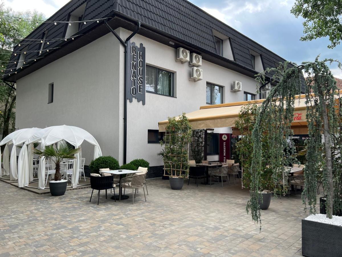 Renato House Hotel Târgu Jiu Екстериор снимка